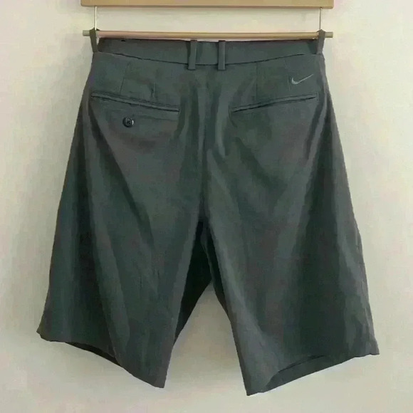 Dri-FIT 8-Inch Water Repellent Chino Golf Shorts - Picture 4 of 4